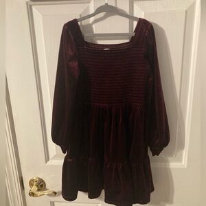 Tahari Elegant Plum Colored Velvet Kids Dress - size:6